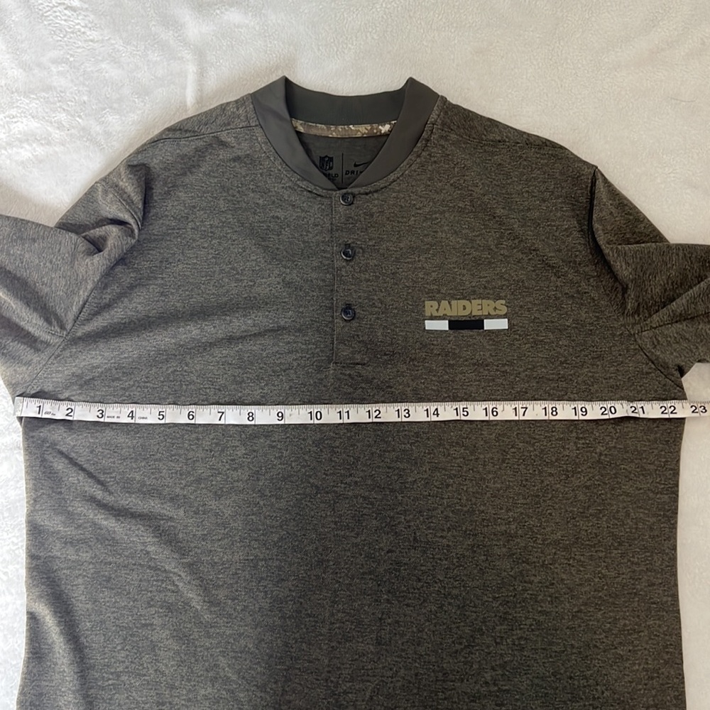 Nike Dri-Fit Salute to Service Las Vegas Raiders Henley Tee - Picture 8 of 10